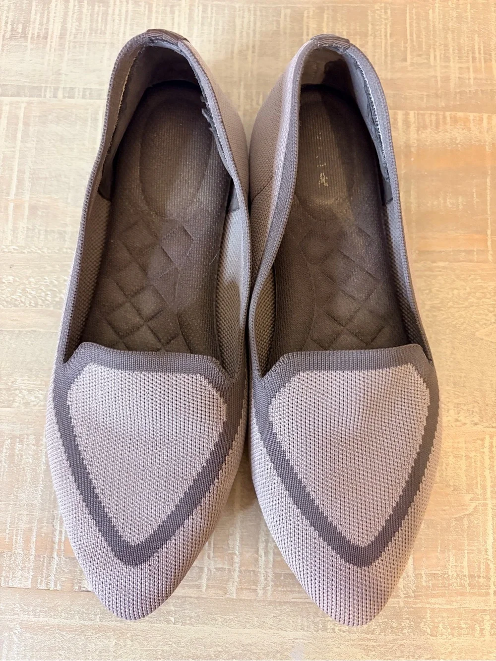 Birdies Women’s The Blackbird Washable Knit Pointed Toe Flats in Taupe, Size 7